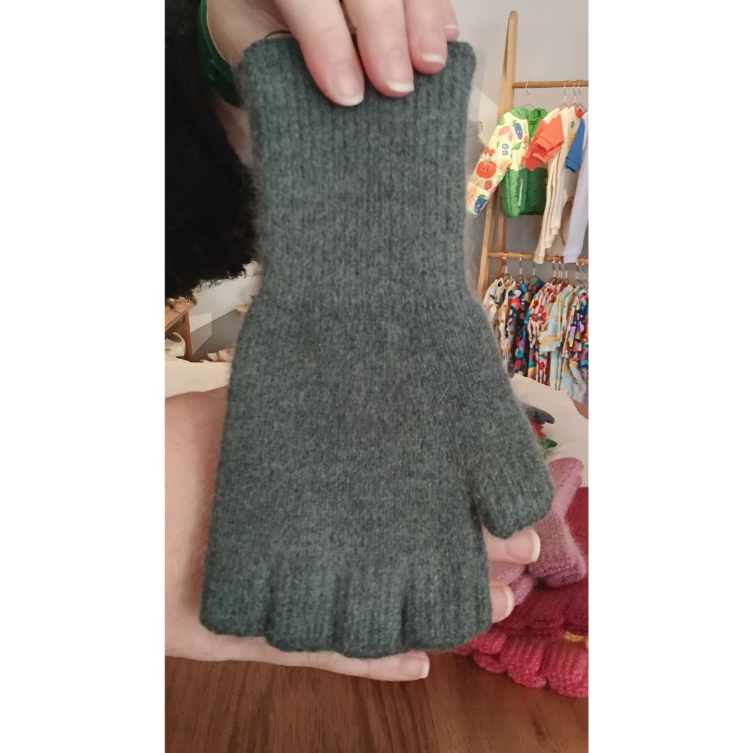 Fingerless gloves / Angora / Lambswool