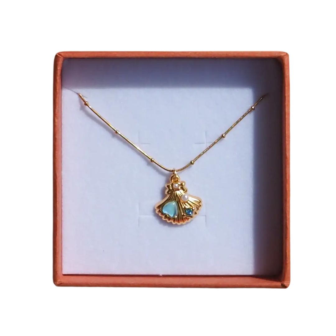 18K Gold Seashell Scallop Satellite Necklace Blue Zirconia