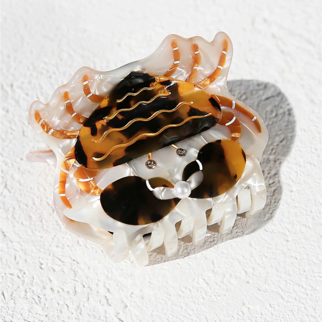 Tortoise Crab Hair Claw